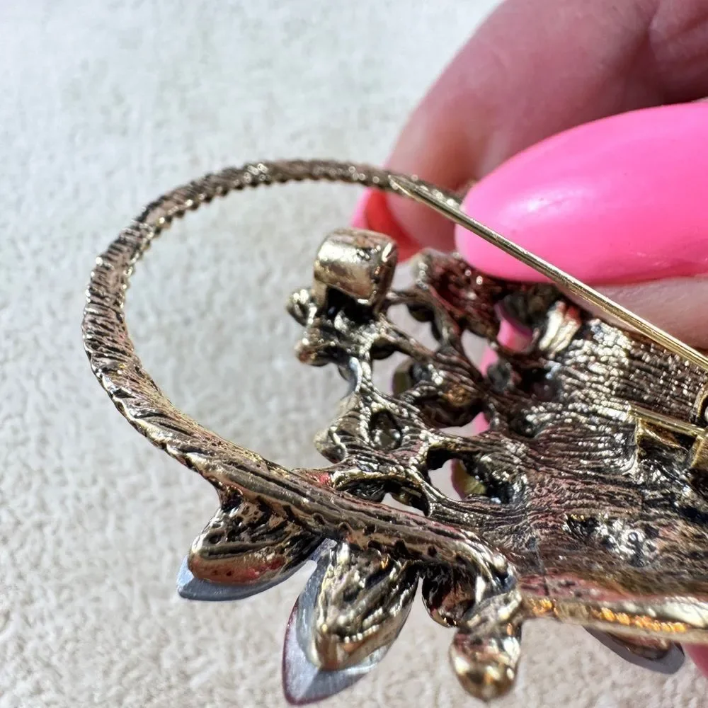 Floral Gemstone Brooch with Multicolor Crystals